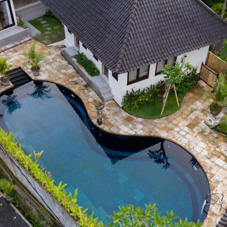 Oma Ubud Luaran gambar